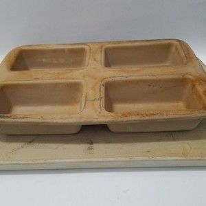 LOT Pampered Chef Family Heritage LOT Retired Large Cookie Sheet Pan & Mini Loaf